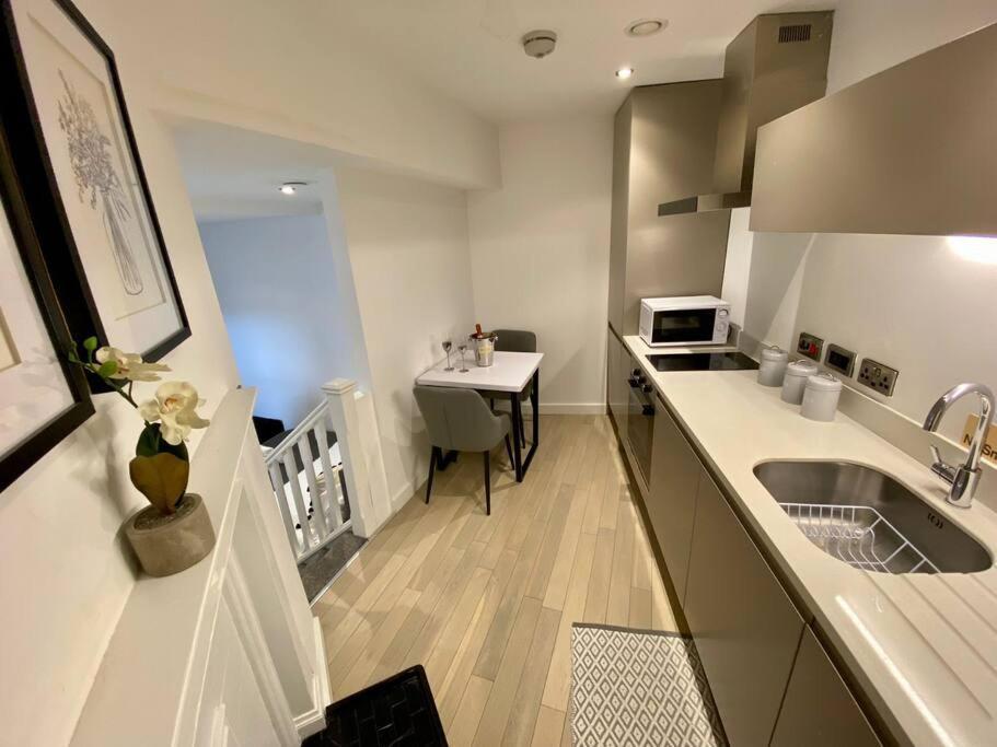 Victoria Street Apartment Sleeps 2 Liverpool Luaran gambar